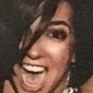 Meet your Posher, Argiroula